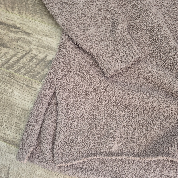 Babaton Aritzia Women's Brown Teddy Oversized V-Neck Lounge Sweater Size Medium - Picture 2 of 4